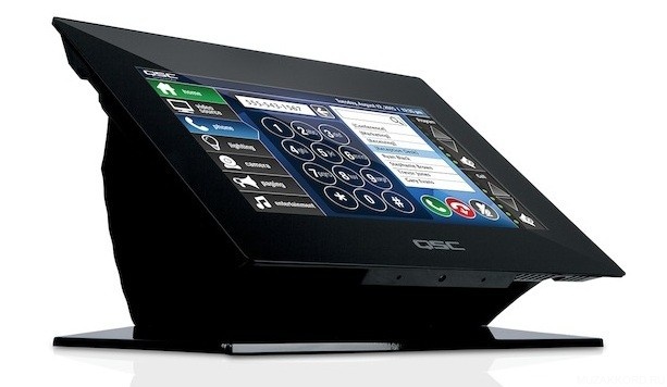 Фото QSC TSC-7T