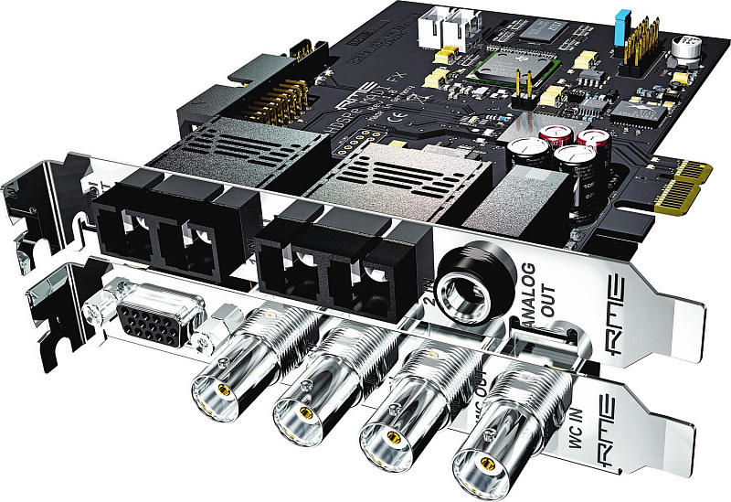 Фото RME HDSPe MADI FX