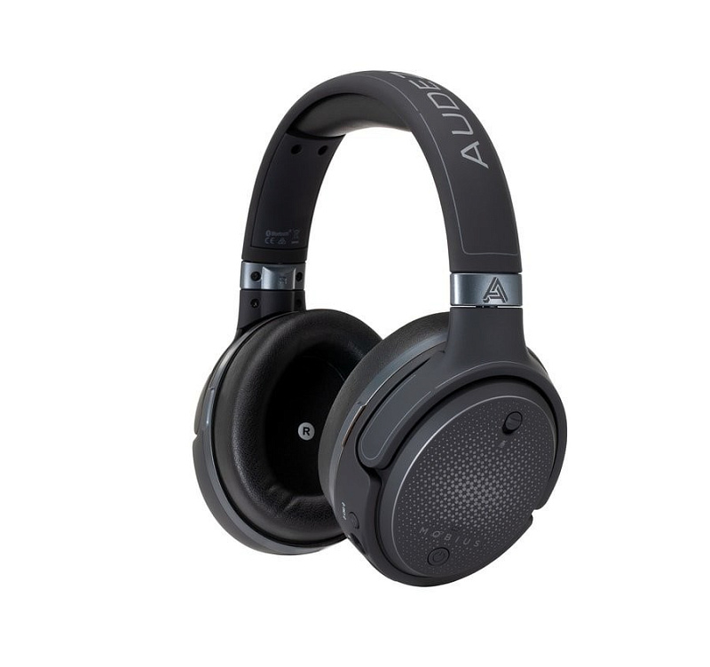 Фото Audeze Mobius Carbon