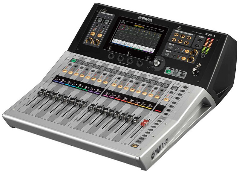 Фото Цифровой микшерный пульт Yamaha TF1