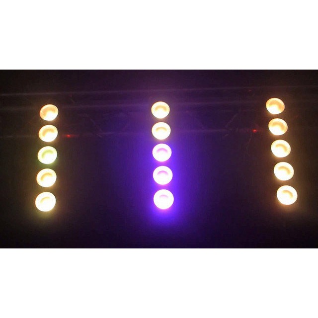 Профессиональный световой прибор STAGE4 MATRIX BAR 5x30 COB в магазине Music-Hummer