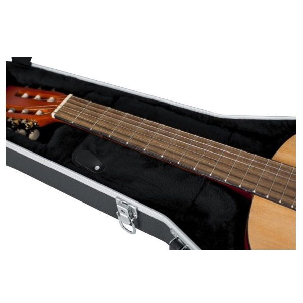 Кейс для классической гитары GATOR GC-CLASSIC в магазине Music-Hummer