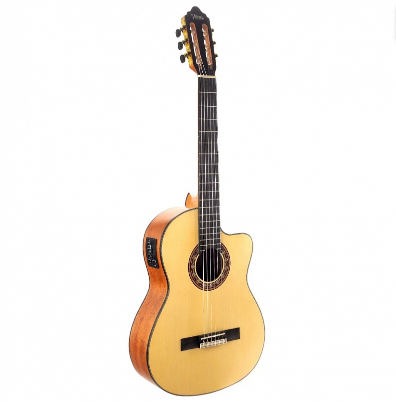 Гитара классическая с эквалайзером Valencia VC314CE в магазине Music-Hummer