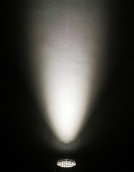 Прожектор полного движения ROSS ENIGMA 1915Z RGBW