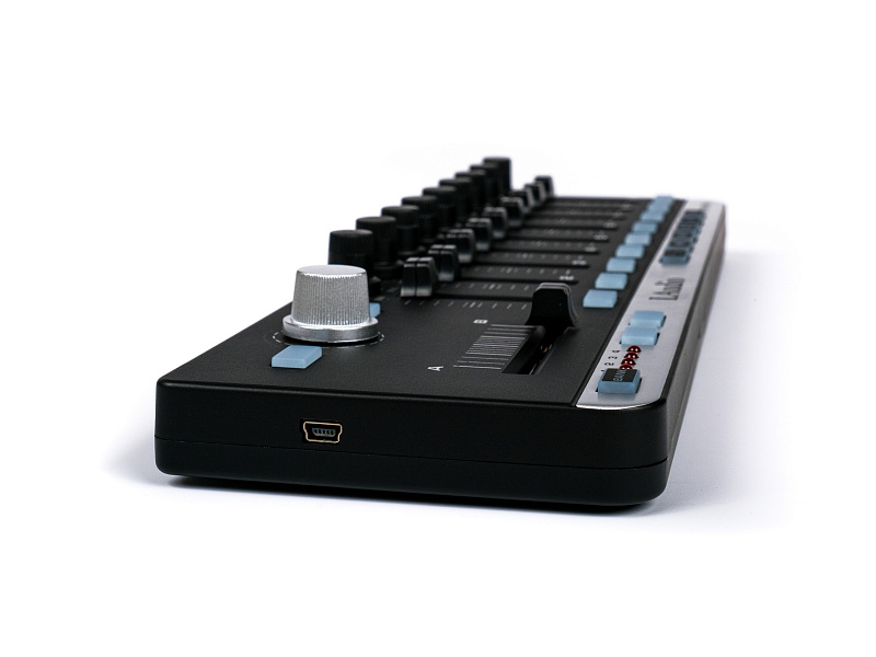 Контроллер LAudio EasyControl MIDI в магазине Music-Hummer