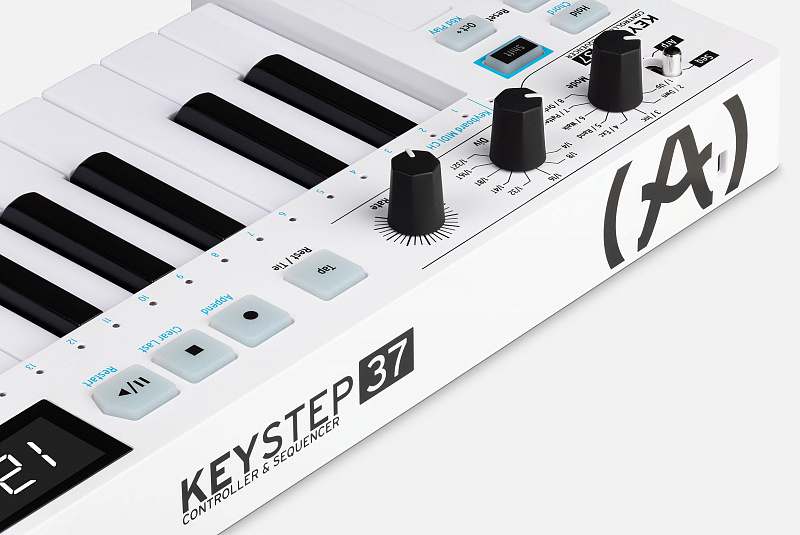 MIDI мини-клавиатура Arturia KeyStep 37 в магазине Music-Hummer