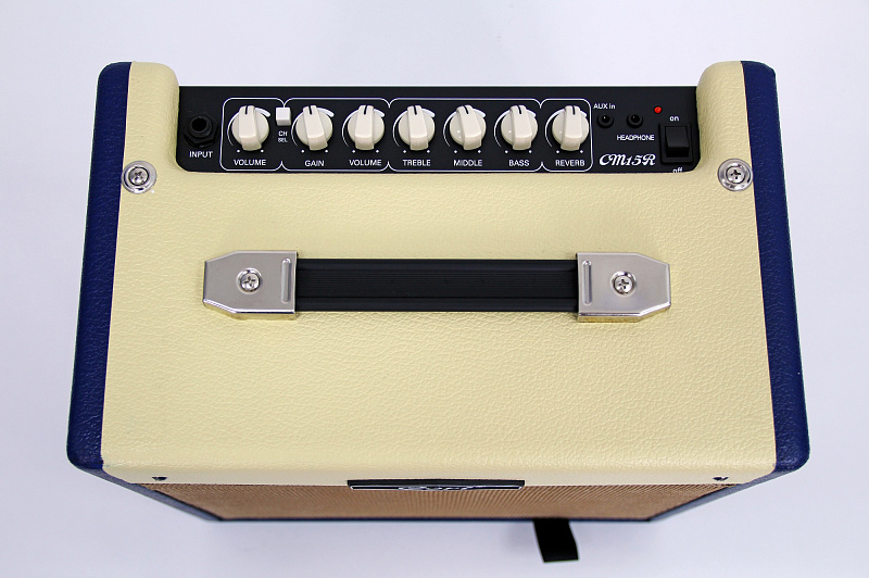 Гитарный комбоусилитель Cort CM15R-EU-DB CM Series, синий, 15Вт в магазине Music-Hummer